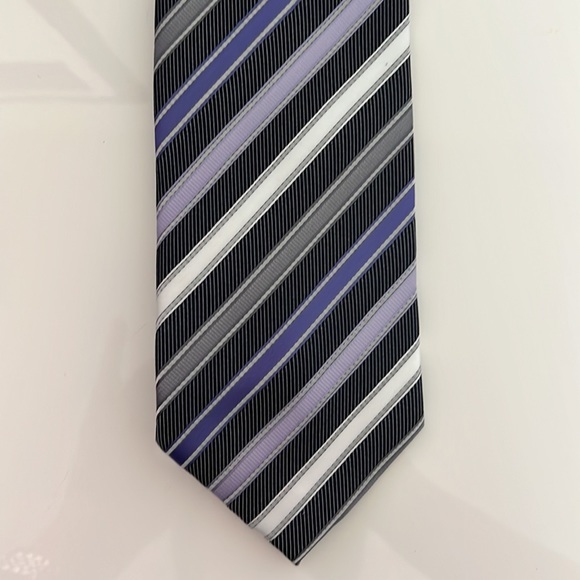 NWOT Alexander Julian Purple and Gray Tie - Picture 1 of 6